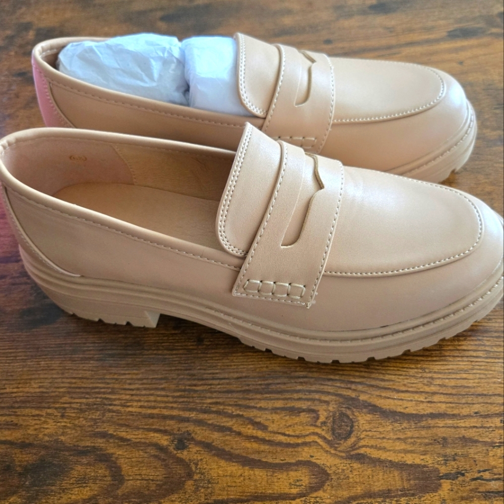 Beige Loafers with Chunky Sole (6)